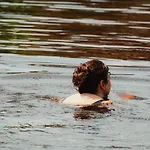 Luxus Schlaffass Und Tinyhouse Am Angeln Boot Sup Mit Sauna Und Jacuzzi *