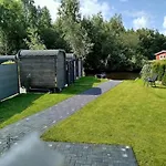 Appartement Luxus Schlaffass Und Tinyhouse Am Angeln Boot Sup Mit Sauna Und Jacuzzi