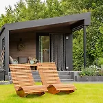 Appartement Luxus Schlaffass Und Tinyhouse Am Angeln Boot Sup Mit Sauna Und Jacuzzi *