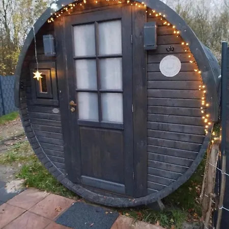 Luxus Schlaffass Und Tinyhouse Am Angeln Boot Sup Mit Sauna Und Jacuzzi * Twist