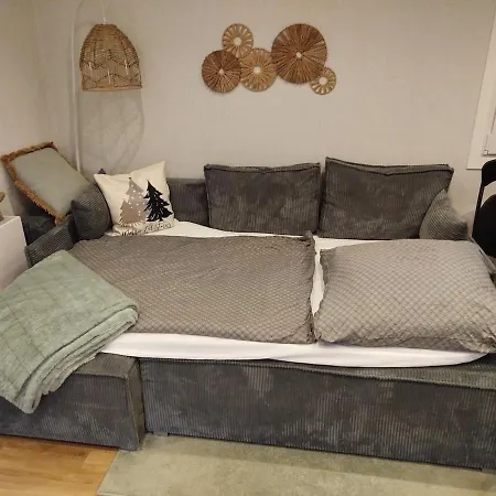 Apartmán Luxus Schlaffass Und Tinyhouse Am Angeln Boot Sup Mit Sauna Und Jacuzzi