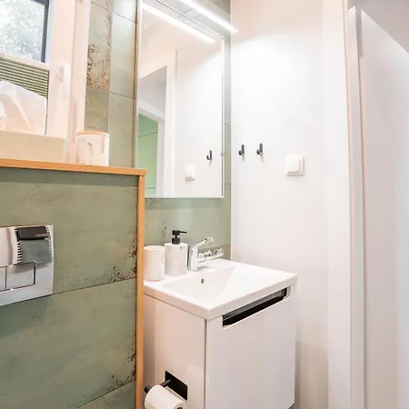 Luxus Schlaffass Und Tinyhouse Am Angeln Boot Sup Mit Sauna Und Jacuzzi Apartmán Twist