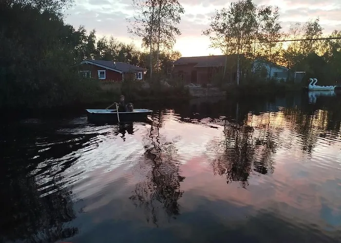 Luxus Schlaffass Und Tinyhouse Am Angeln Boot Sup Mit Sauna Und Jacuzzi Twist