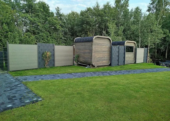 Luxus Schlaffass Und Tinyhouse Am Angeln Boot Sup Mit Sauna Und Jacuzzi Apartman