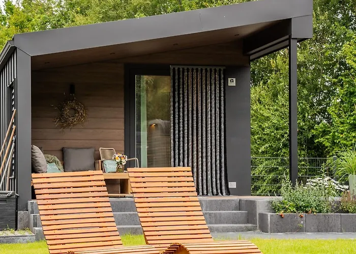 Apartman Luxus Schlaffass Und Tinyhouse Am Angeln Boot Sup Mit Sauna Und Jacuzzi *