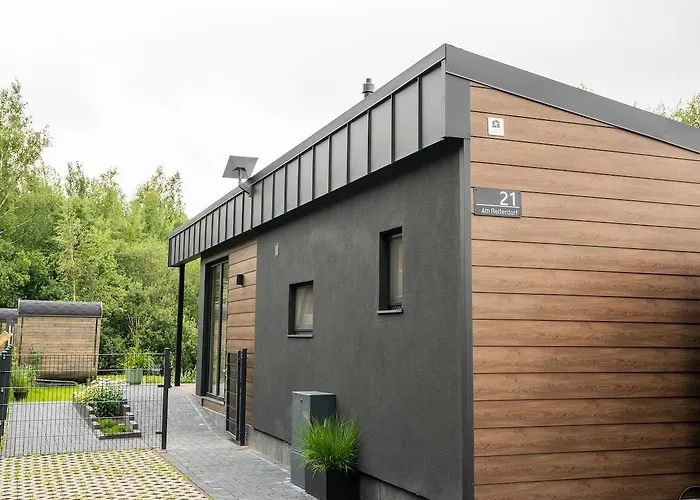 Luxus Schlaffass Und Tinyhouse Am Angeln Boot Sup Mit Sauna Und Jacuzzi Apartman *